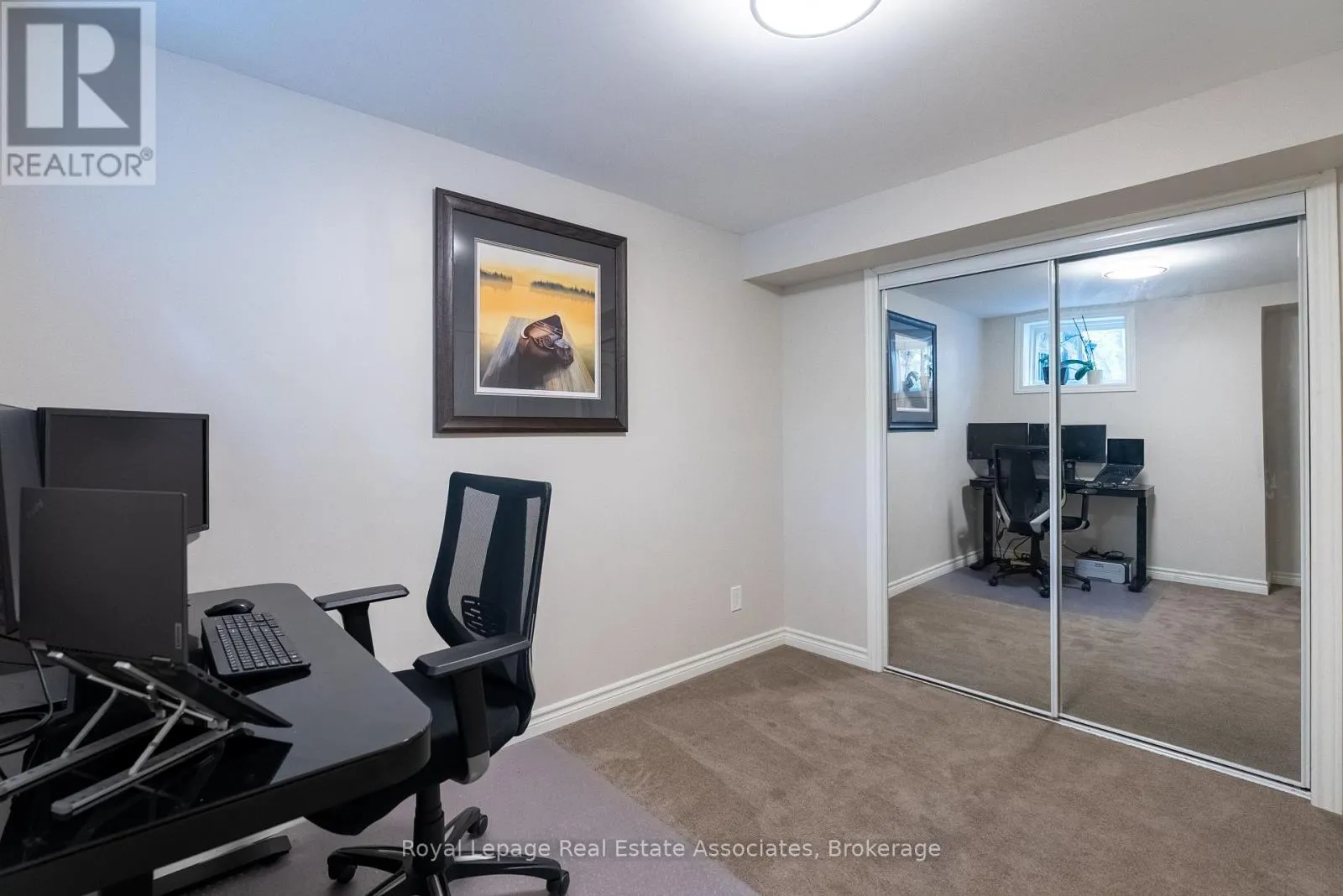 11 CODY AVENUE
