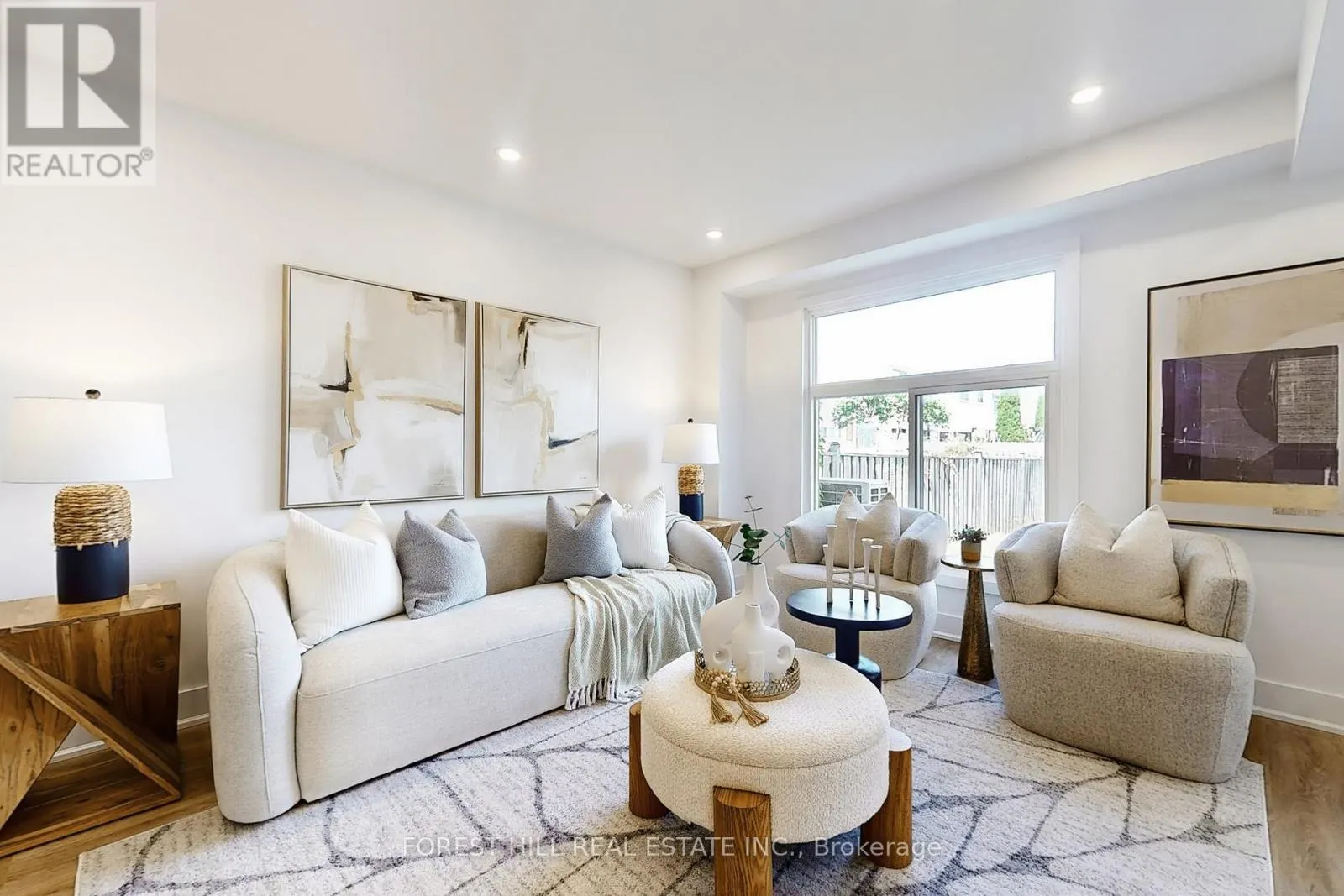 50 COALPORT DRIVE