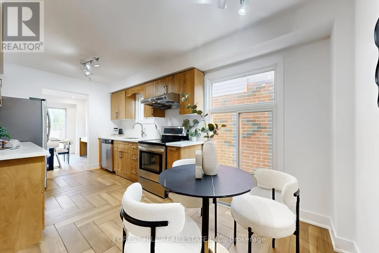 50 COALPORT DRIVE