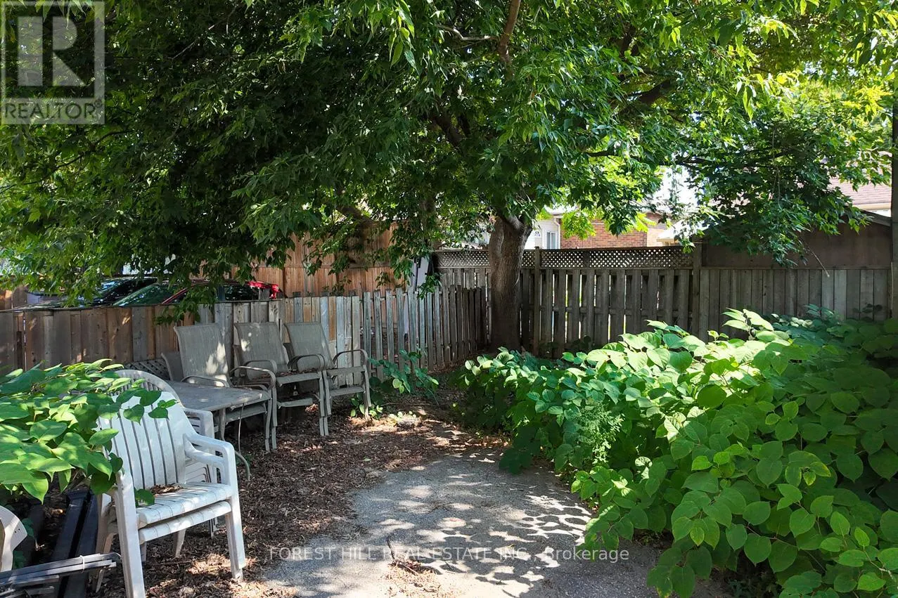 73 PATRICIA AVENUE