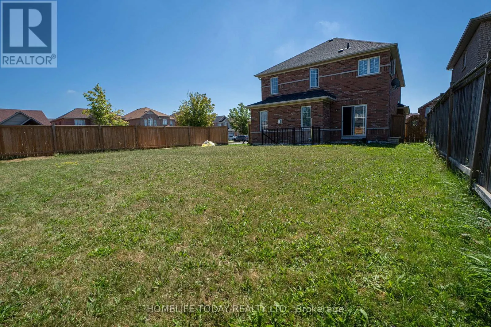 MAIN - 2 PARDON AVENUE