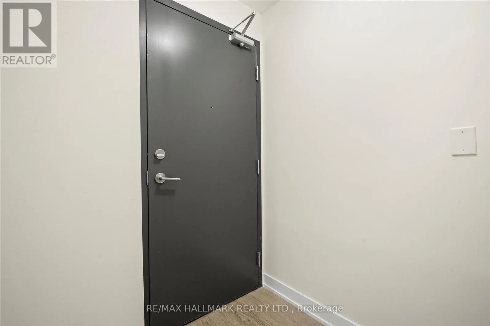 117 - 1350 KINGSTON ROAD
