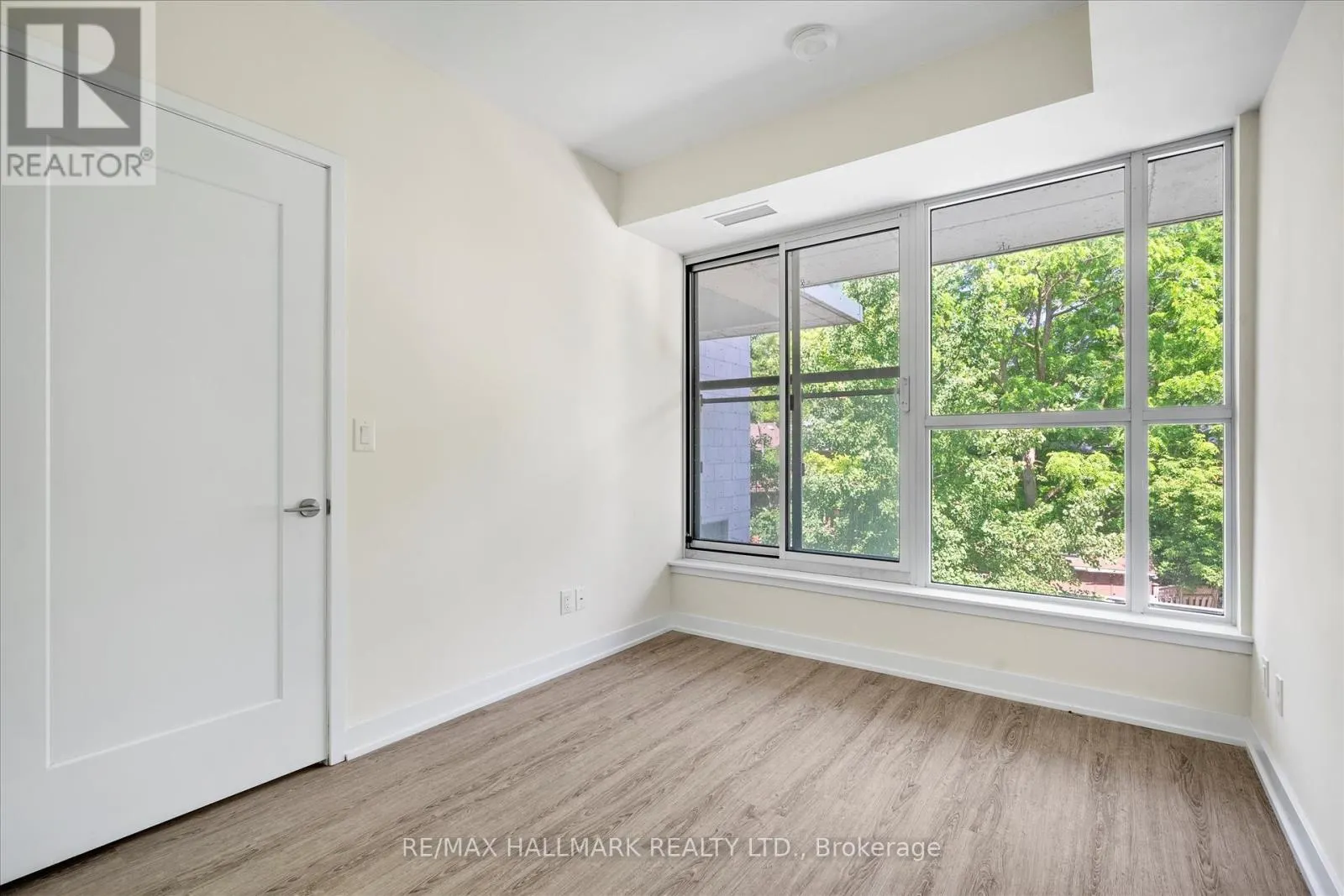 117 - 1350 KINGSTON ROAD
