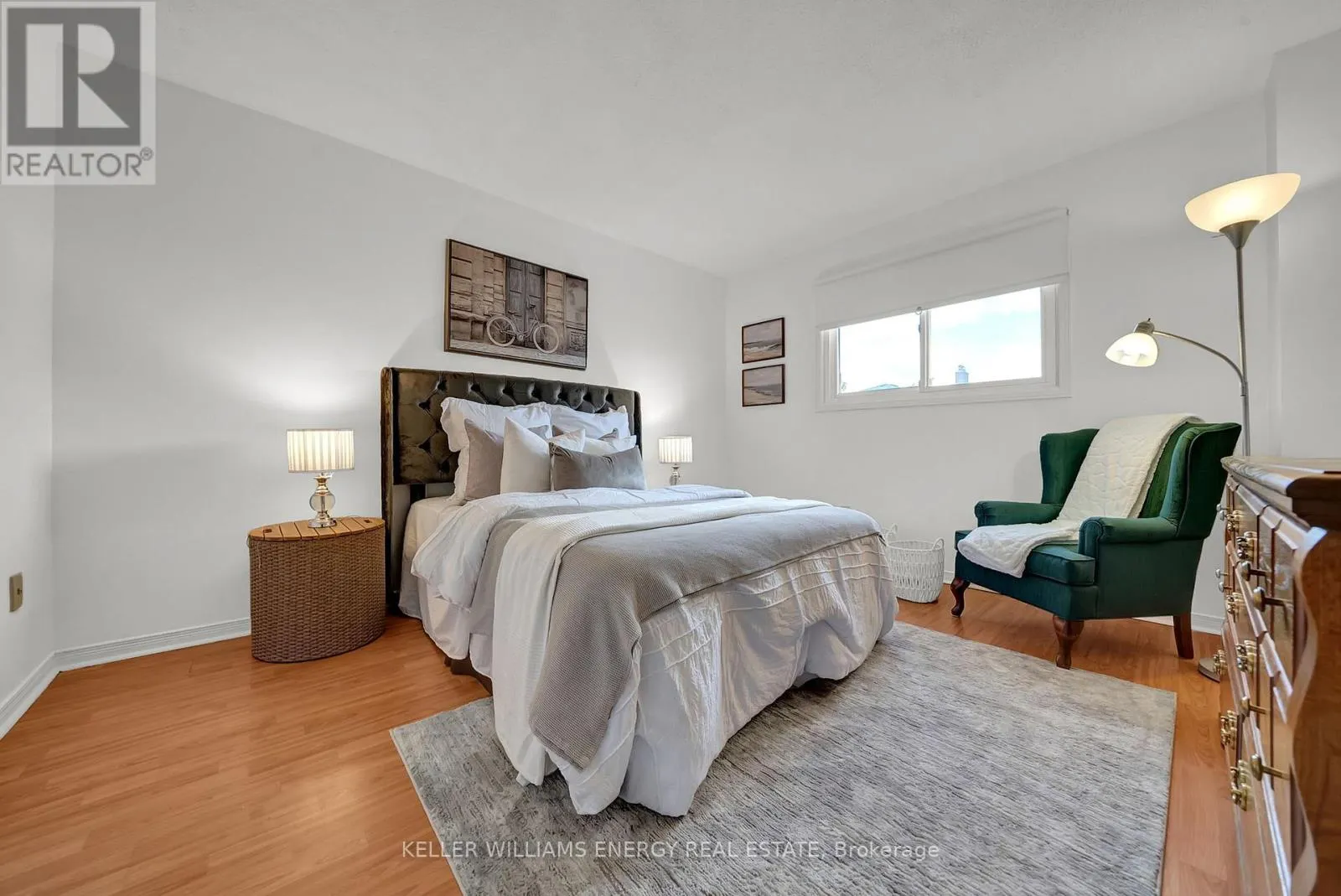 280 THORNTON ROAD N