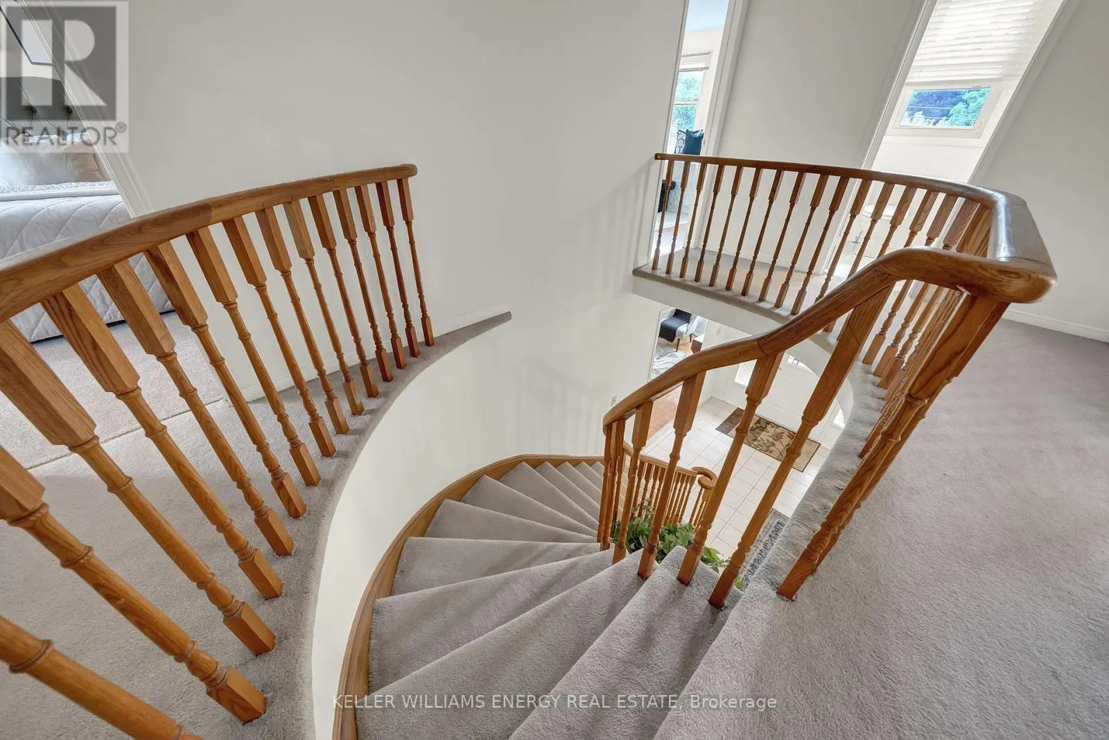 280 THORNTON ROAD N