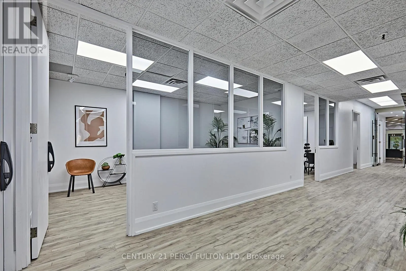 112 - 50 RICHMOND STREET E