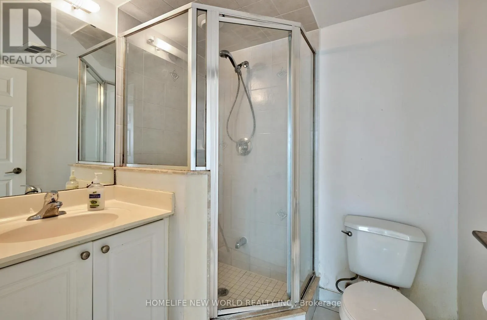 1105 - 83 BOROUGH DRIVE