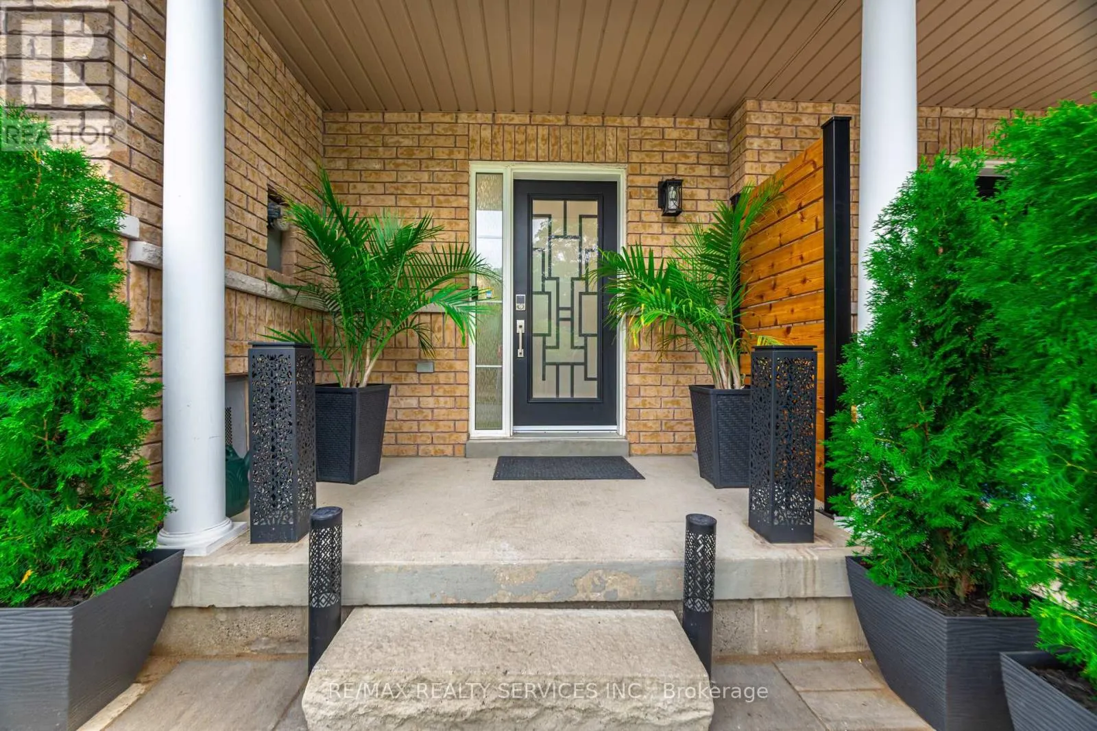 35 LUCE DRIVE