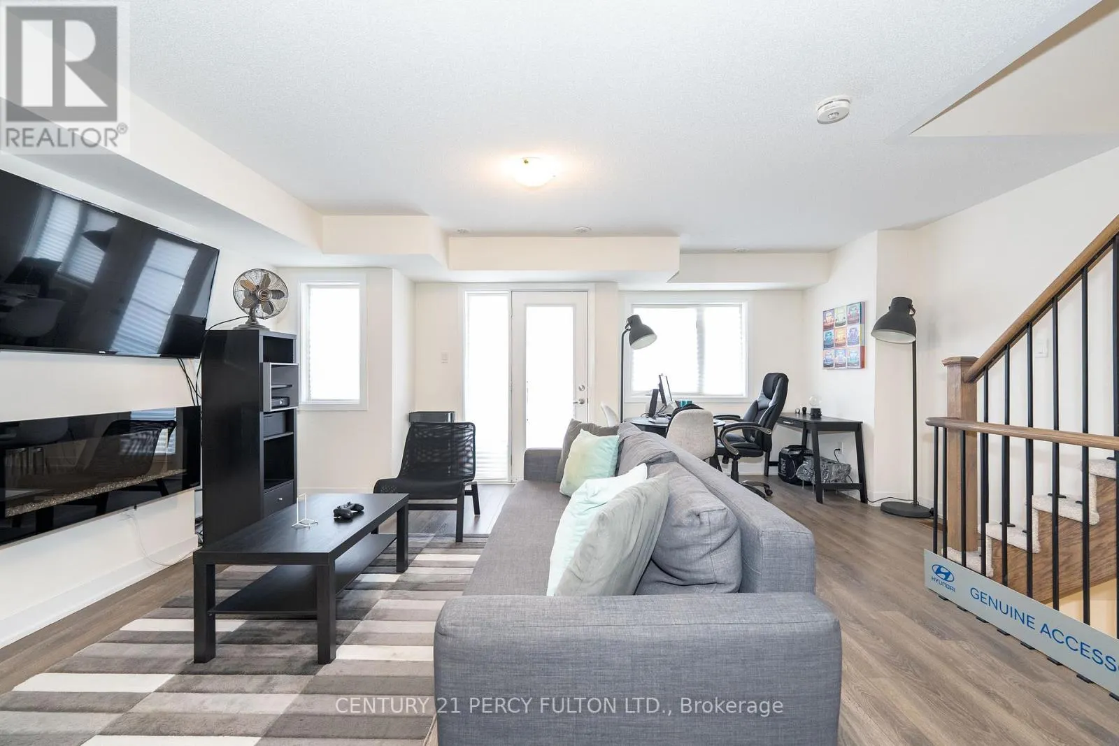 26 PALLOCK HILL WAY
