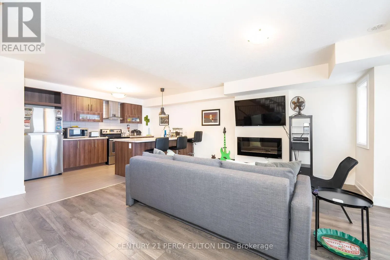 26 PALLOCK HILL WAY