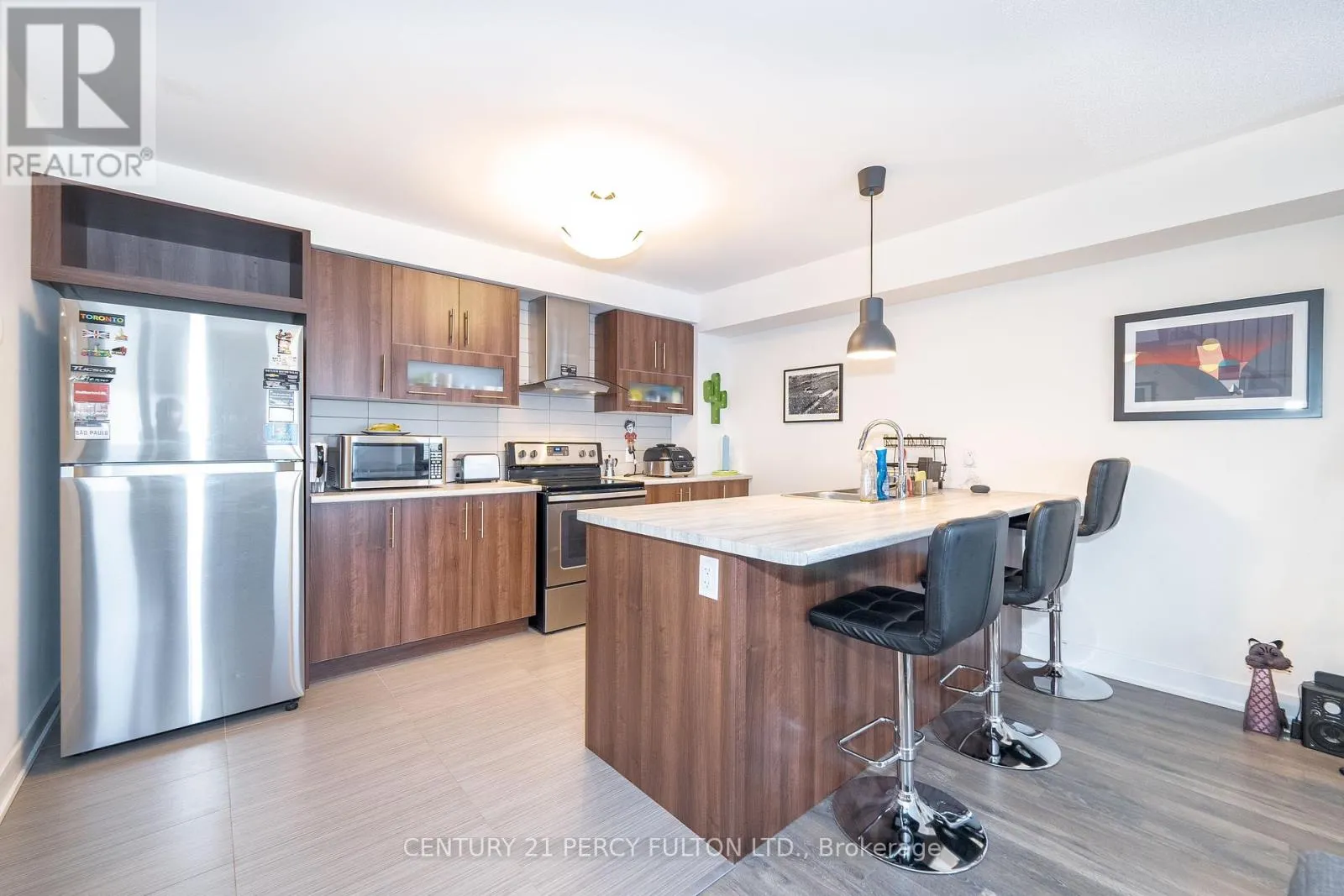 26 PALLOCK HILL WAY