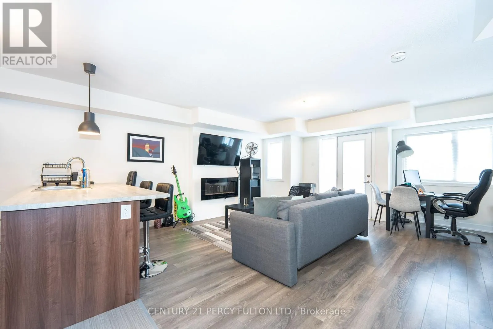 26 PALLOCK HILL WAY