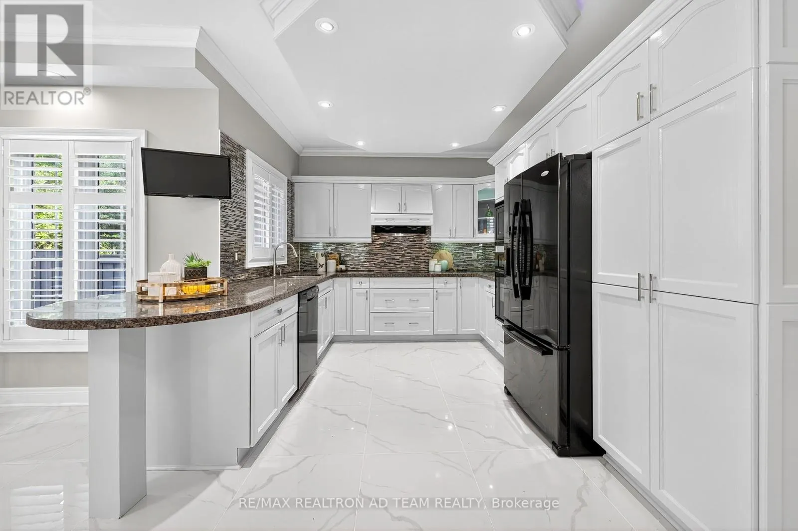 51 WINTERTON WAY
