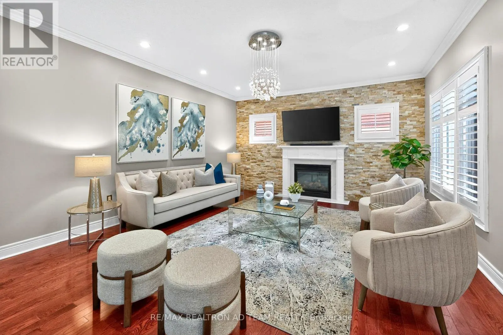51 WINTERTON WAY
