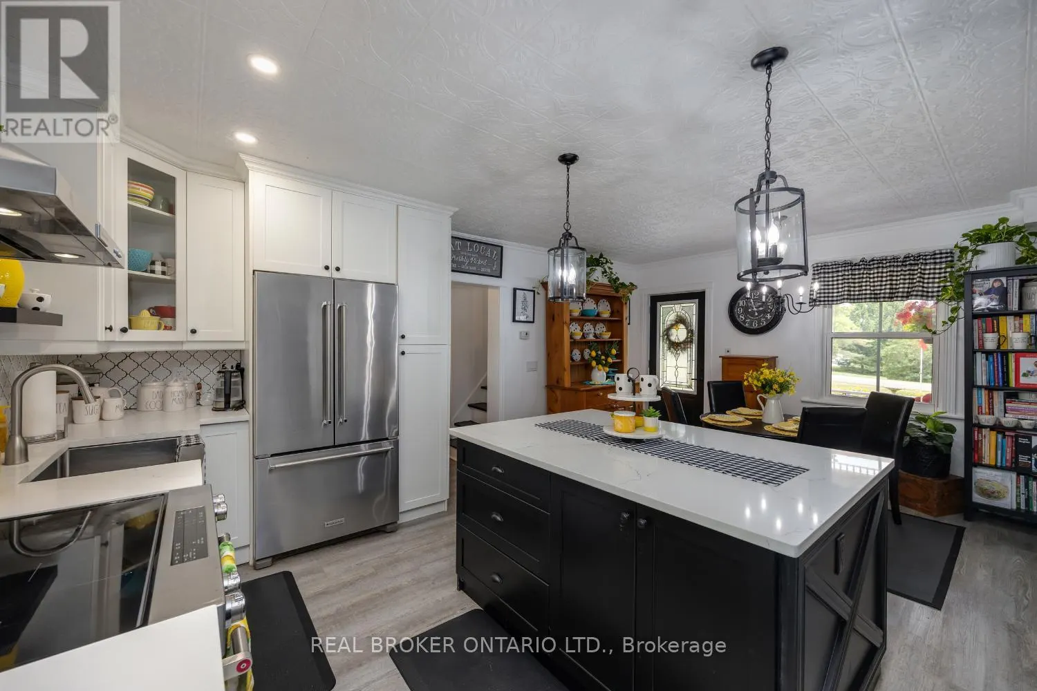 4553 SOLINA ROAD