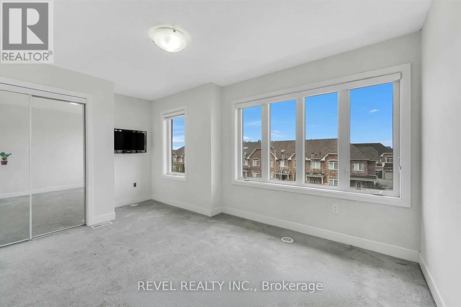 21 DONALD FLEMING WAY