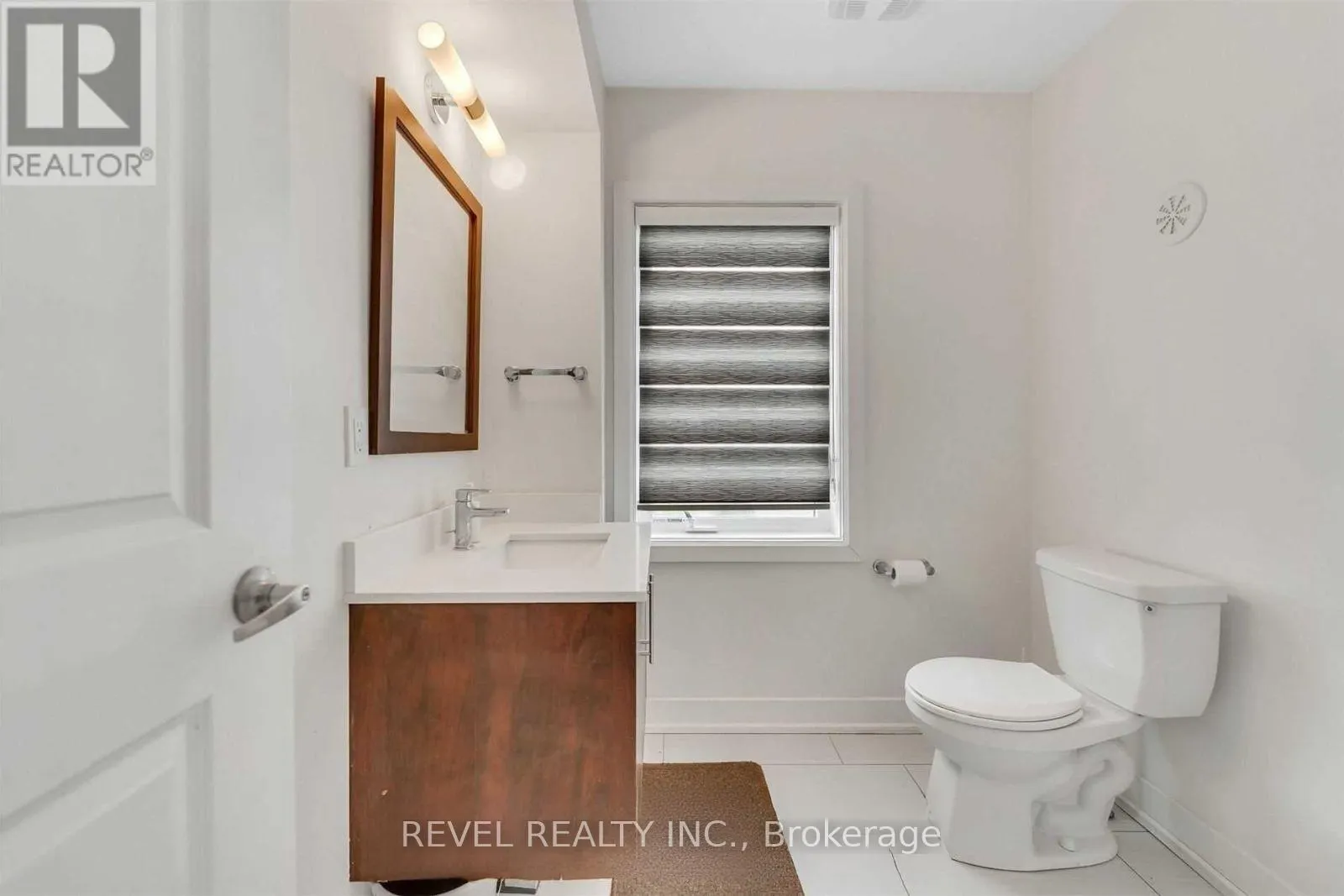 21 DONALD FLEMING WAY