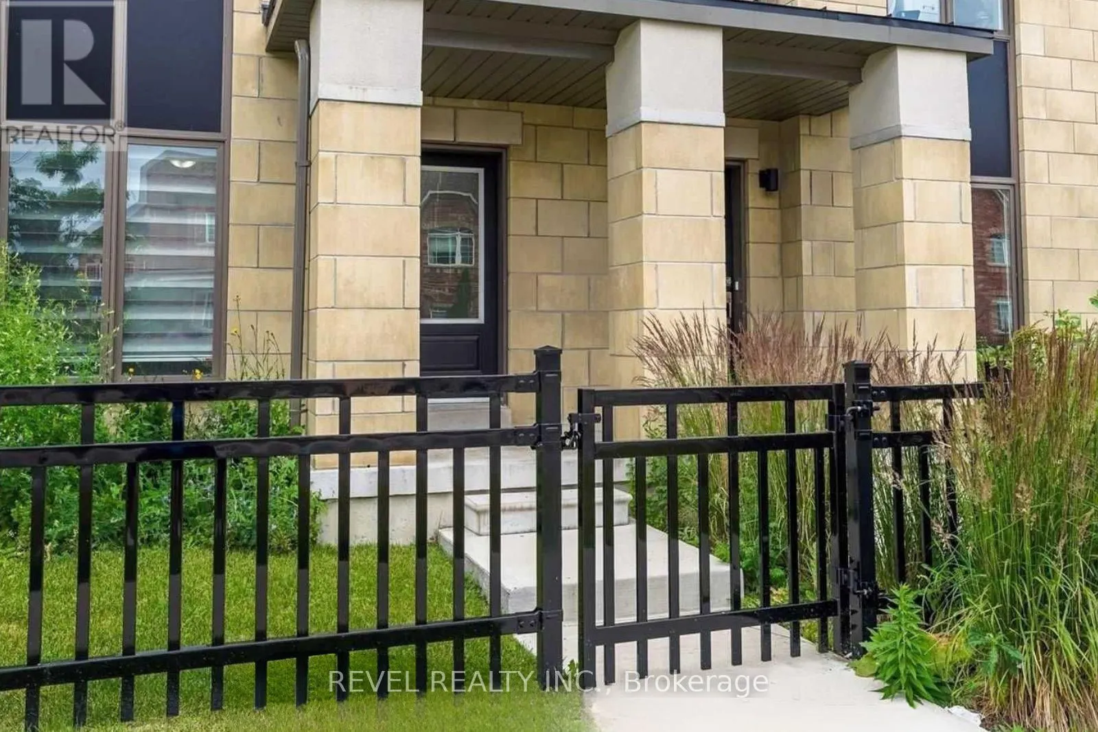 21 DONALD FLEMING WAY