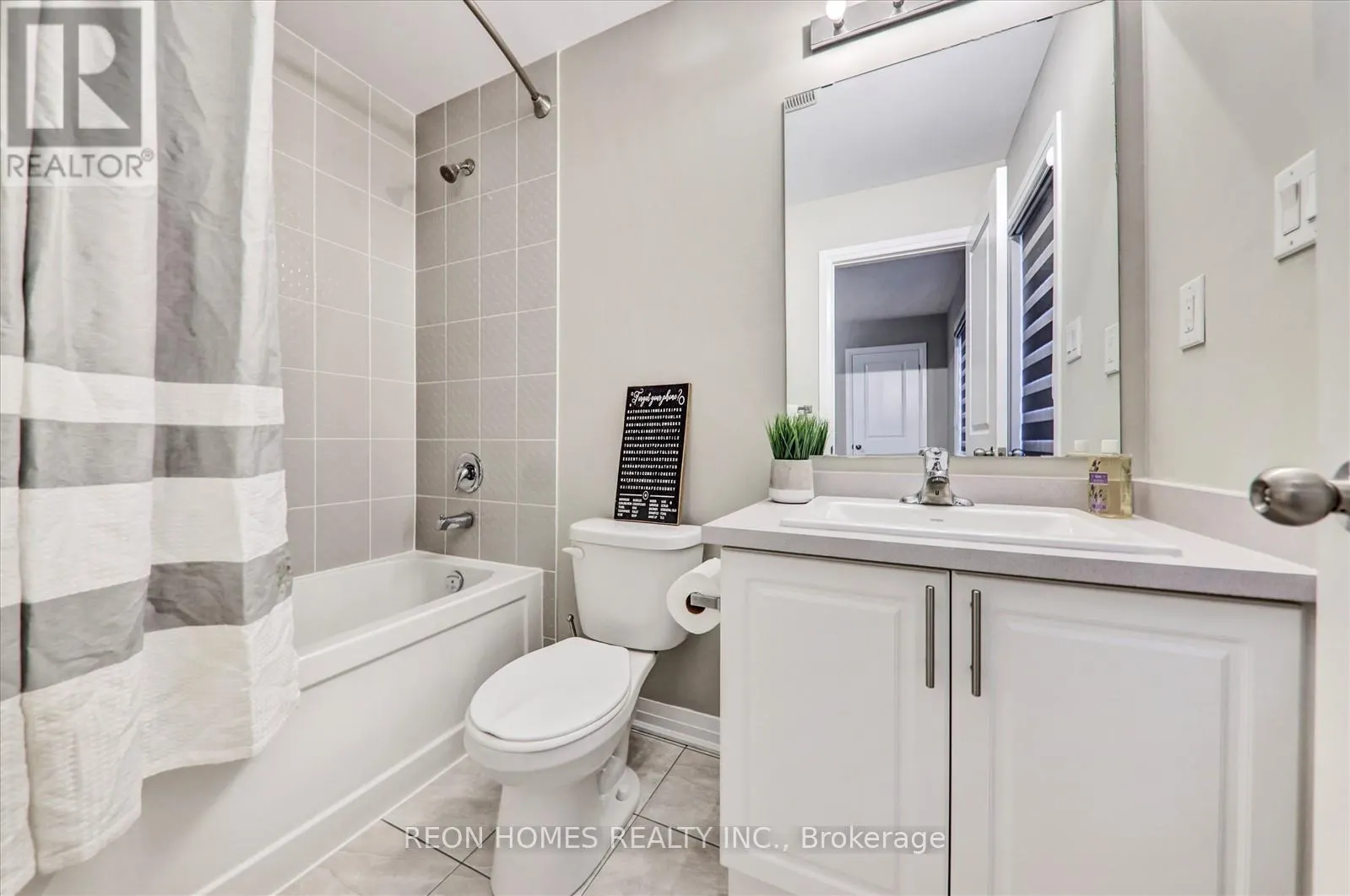 38 CROWS NEST LANE