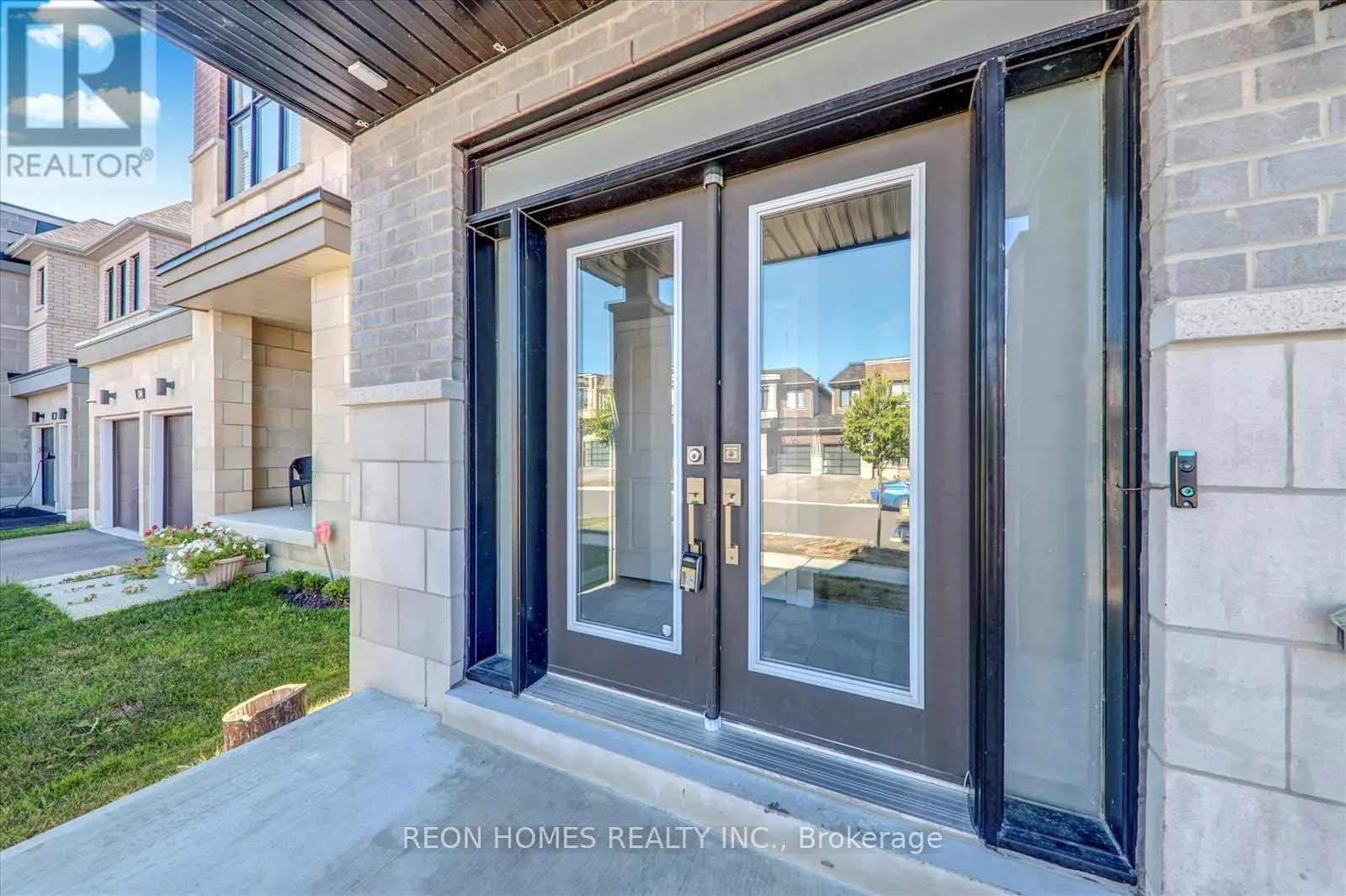 38 CROWS NEST LANE