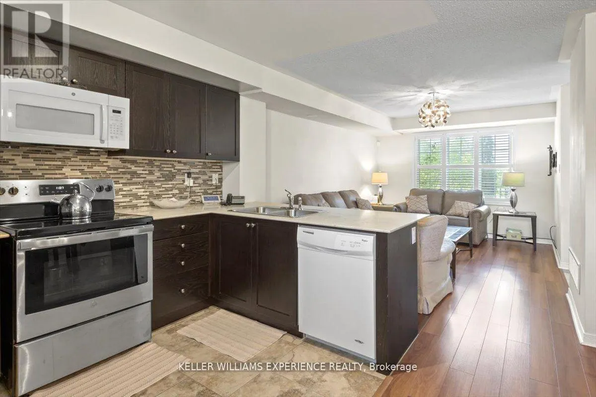 11 - 113 CHAPMAN DRIVE