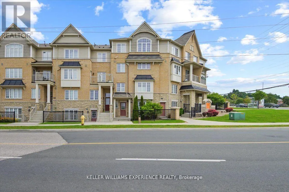 11 - 113 CHAPMAN DRIVE