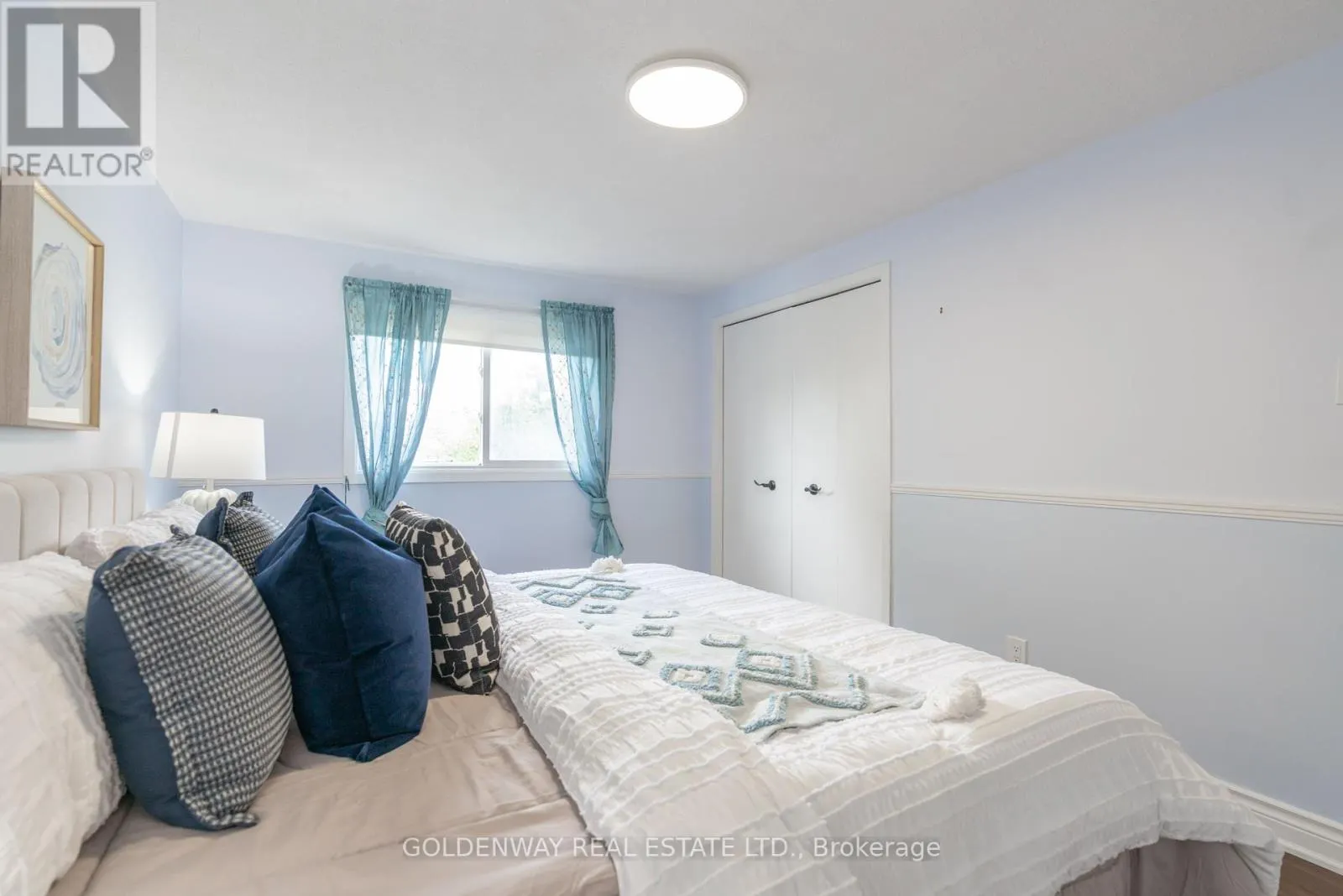 126 HAVEN HILL SQUARE