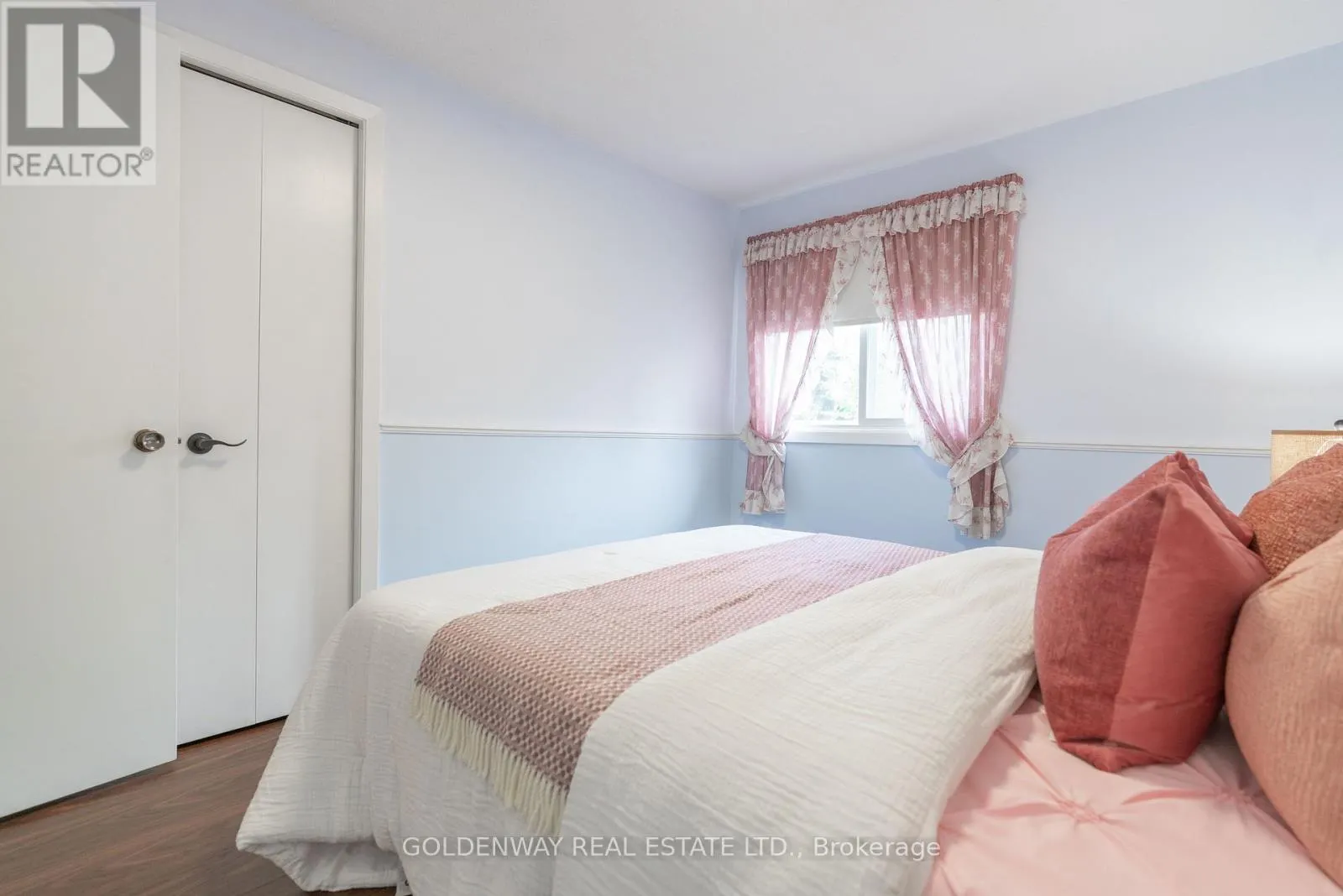 126 HAVEN HILL SQUARE