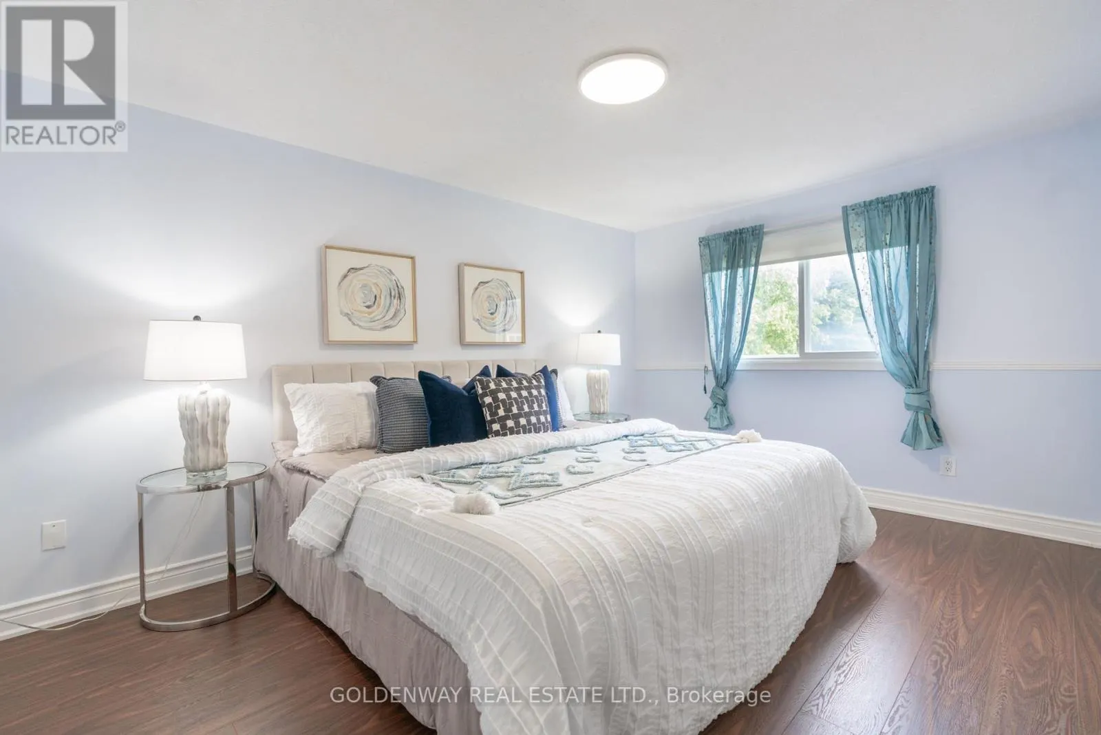 126 HAVEN HILL SQUARE