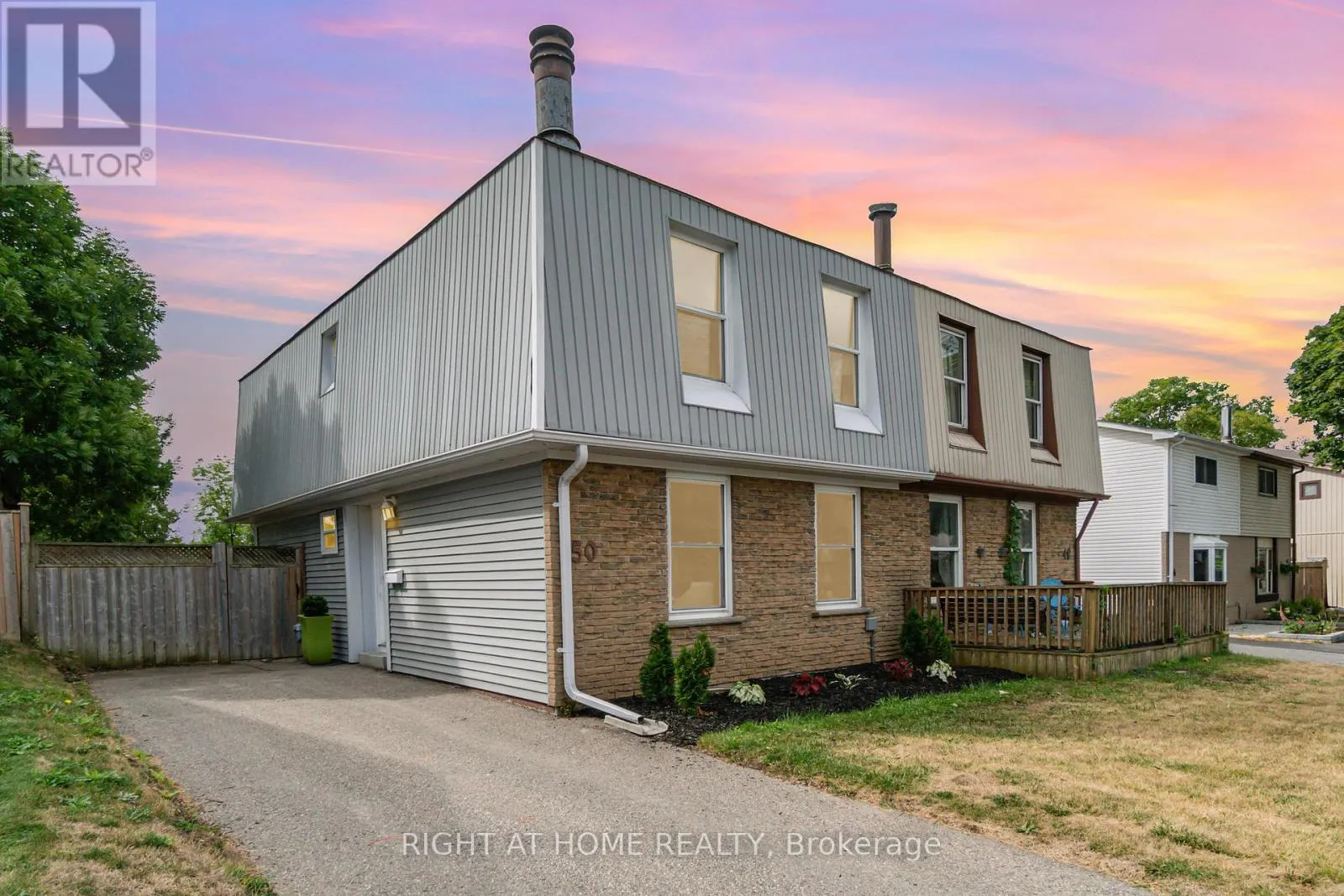 50 ROSER CRESCENT