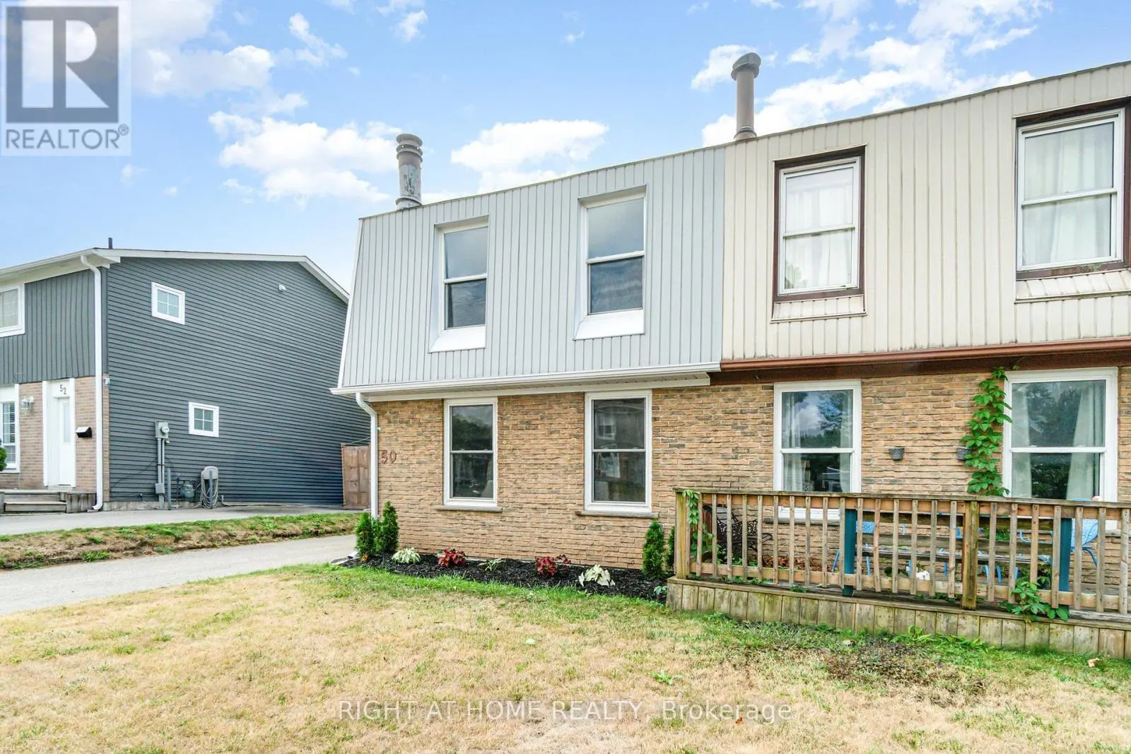 50 ROSER CRESCENT