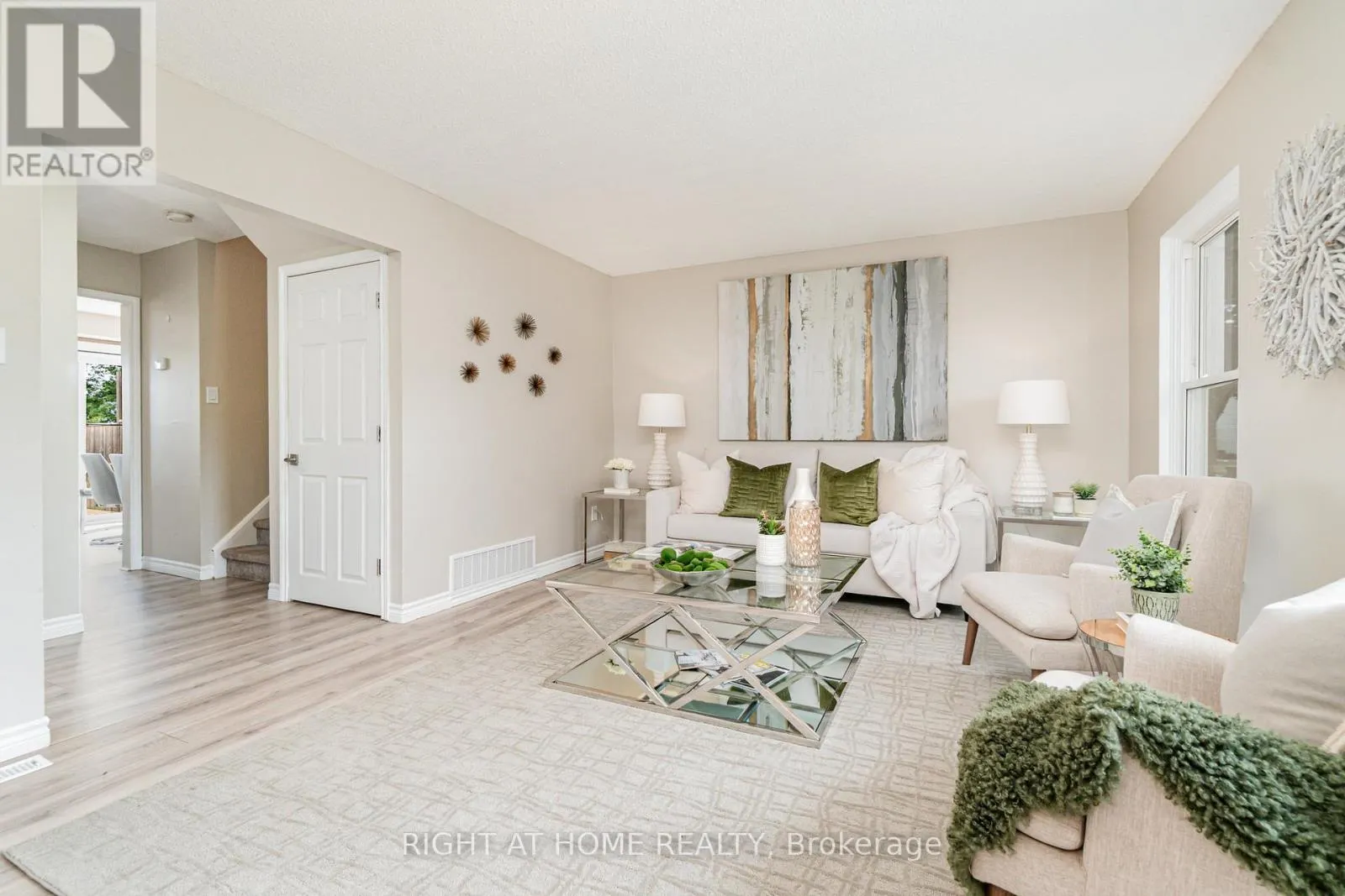 50 ROSER CRESCENT