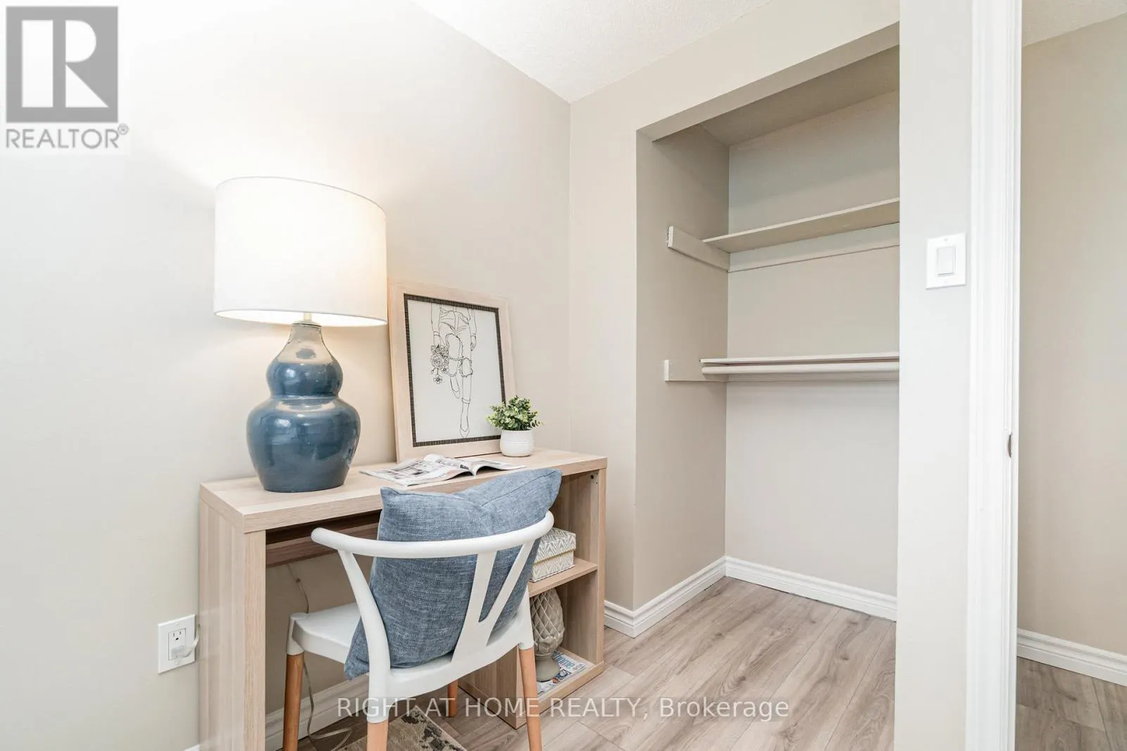 50 ROSER CRESCENT