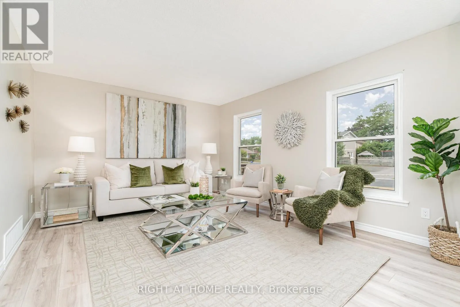 50 ROSER CRESCENT