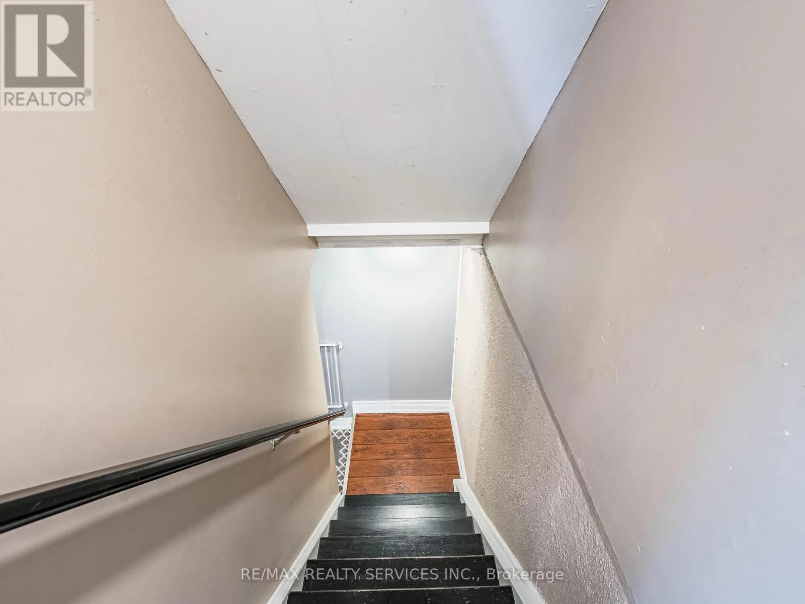 312 KILLARNEY COURT