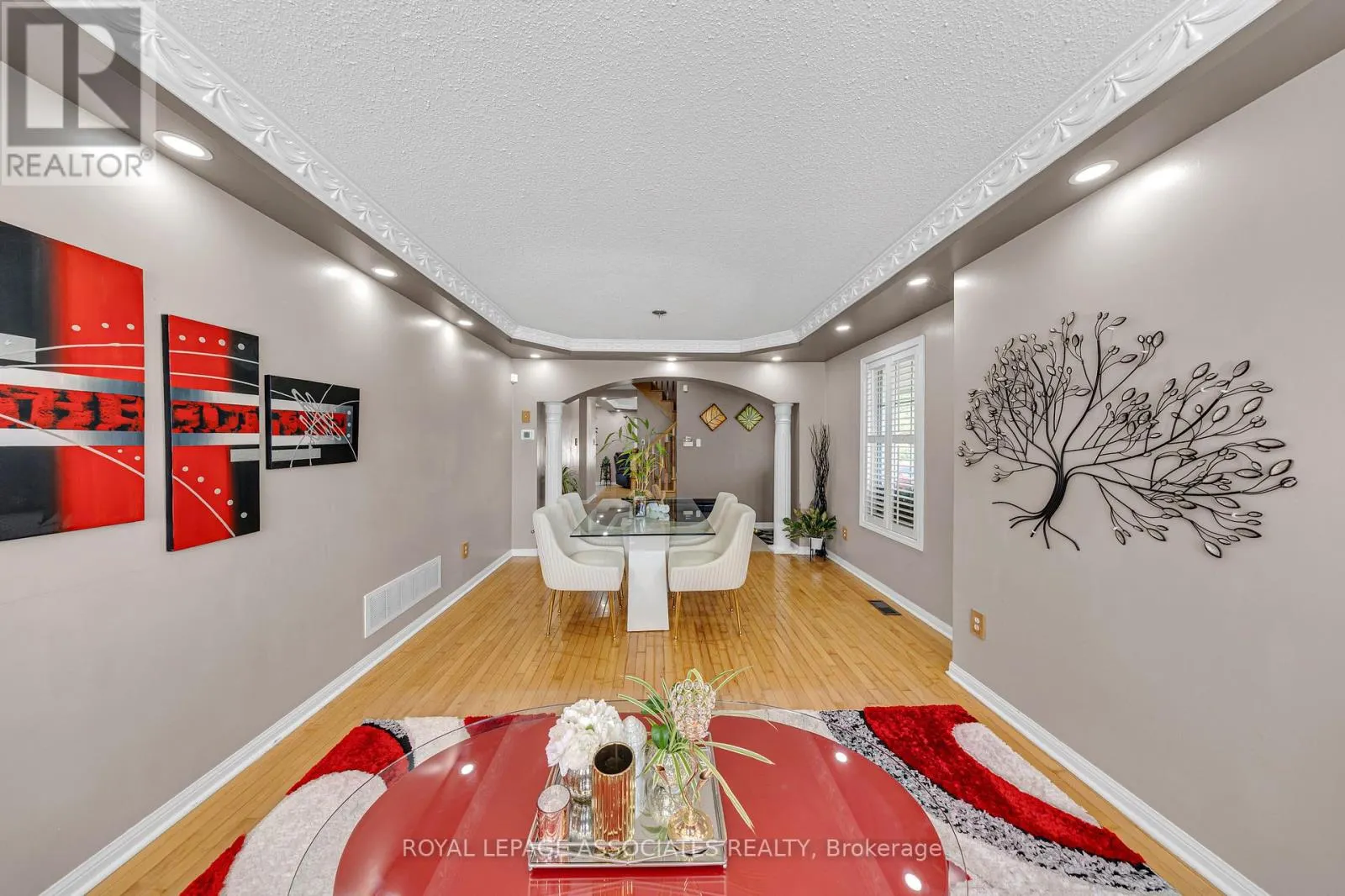41 PINOAK STREET