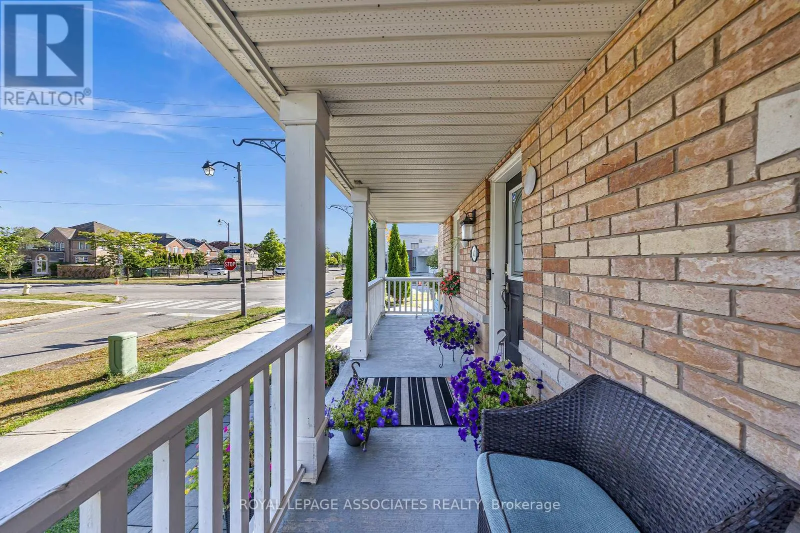 41 PINOAK STREET