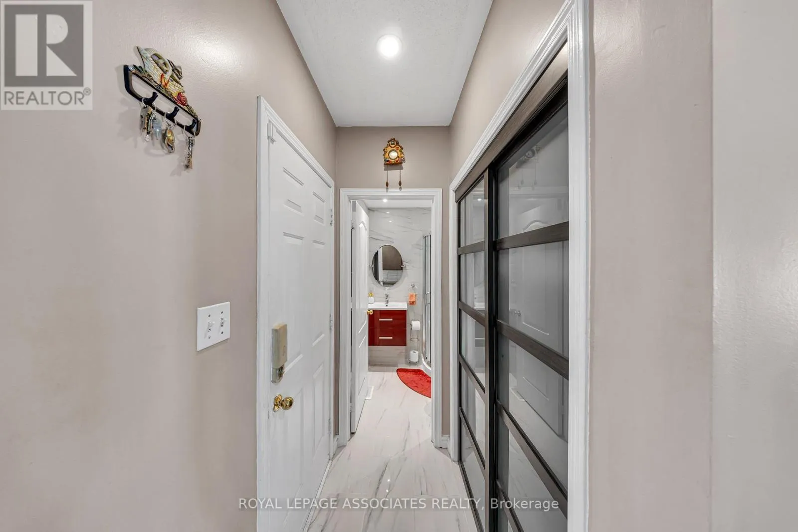 41 PINOAK STREET