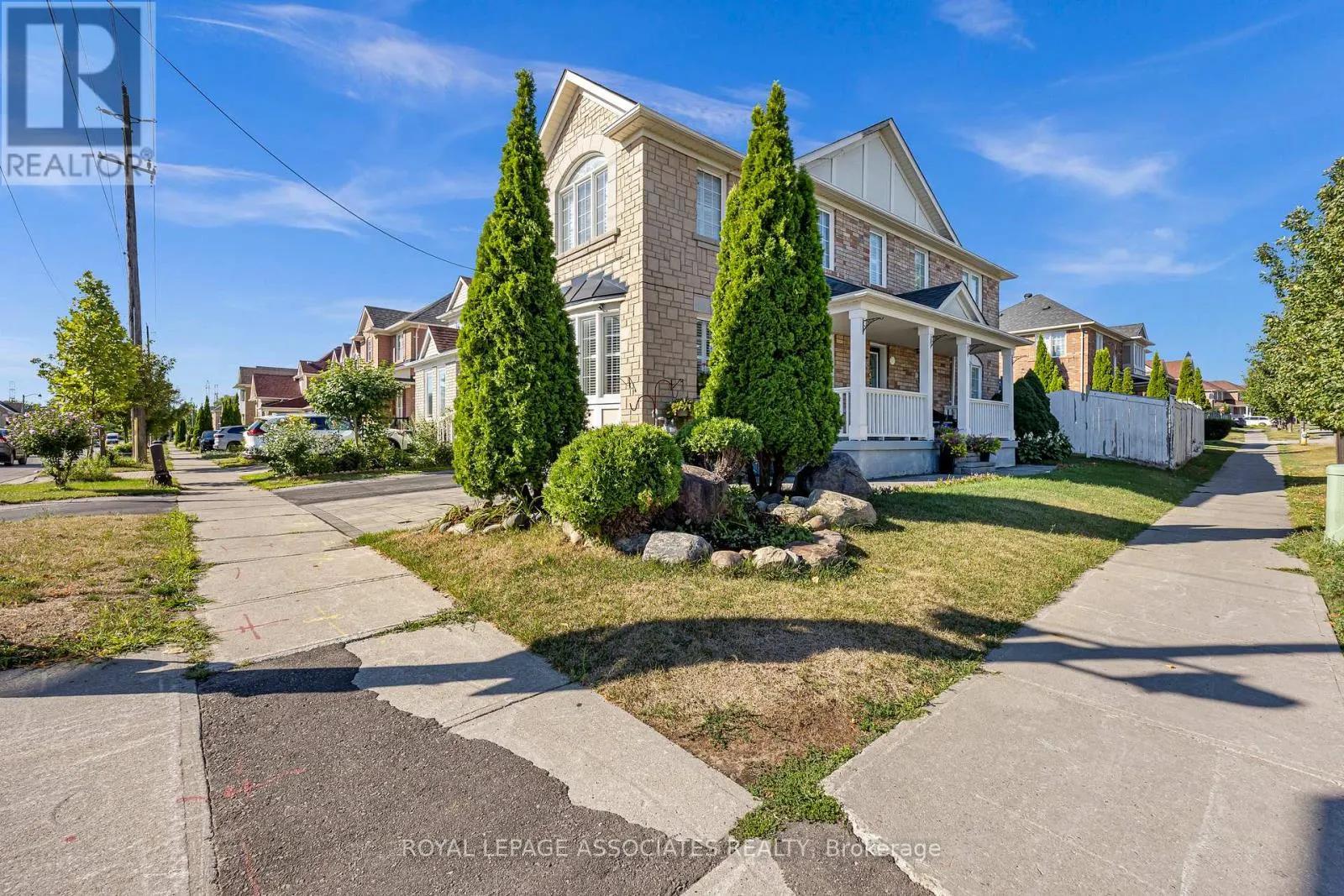 41 PINOAK STREET