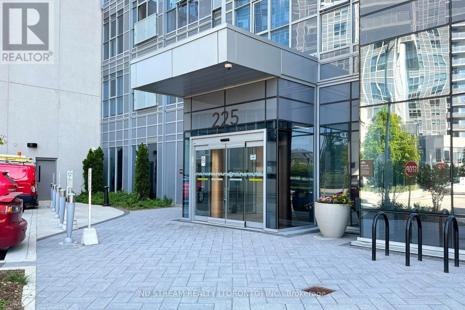 2403 - 225 VILLAGE GREEN SQUARE