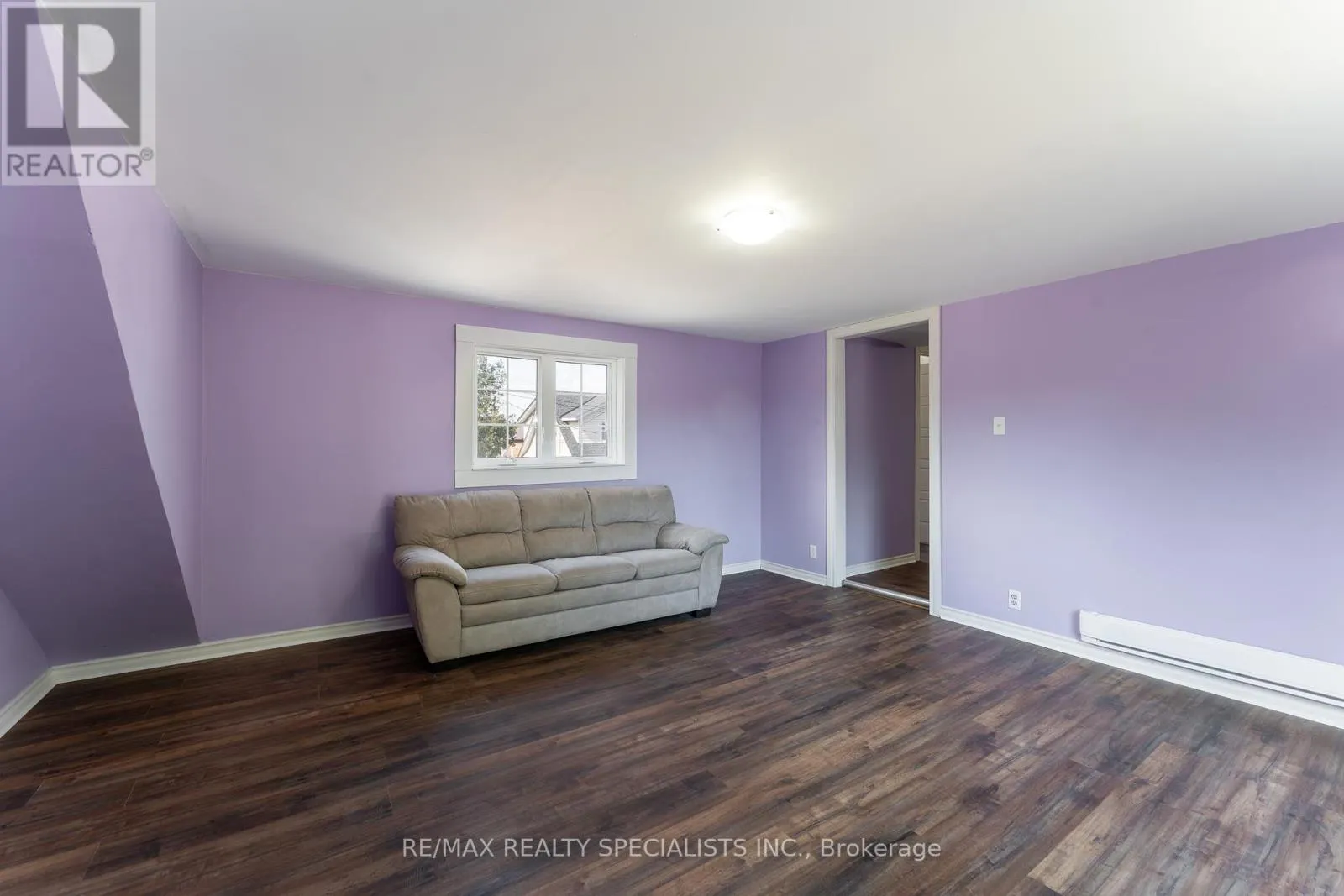 133 AGNES STREET