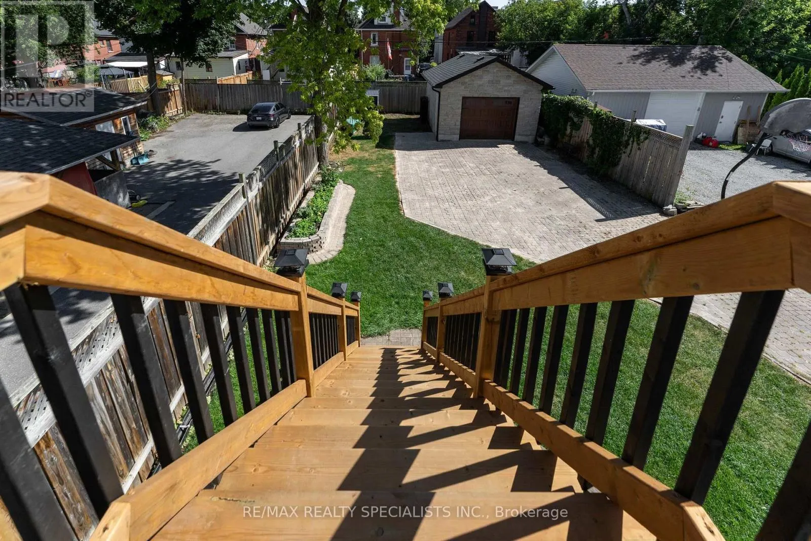 133 AGNES STREET