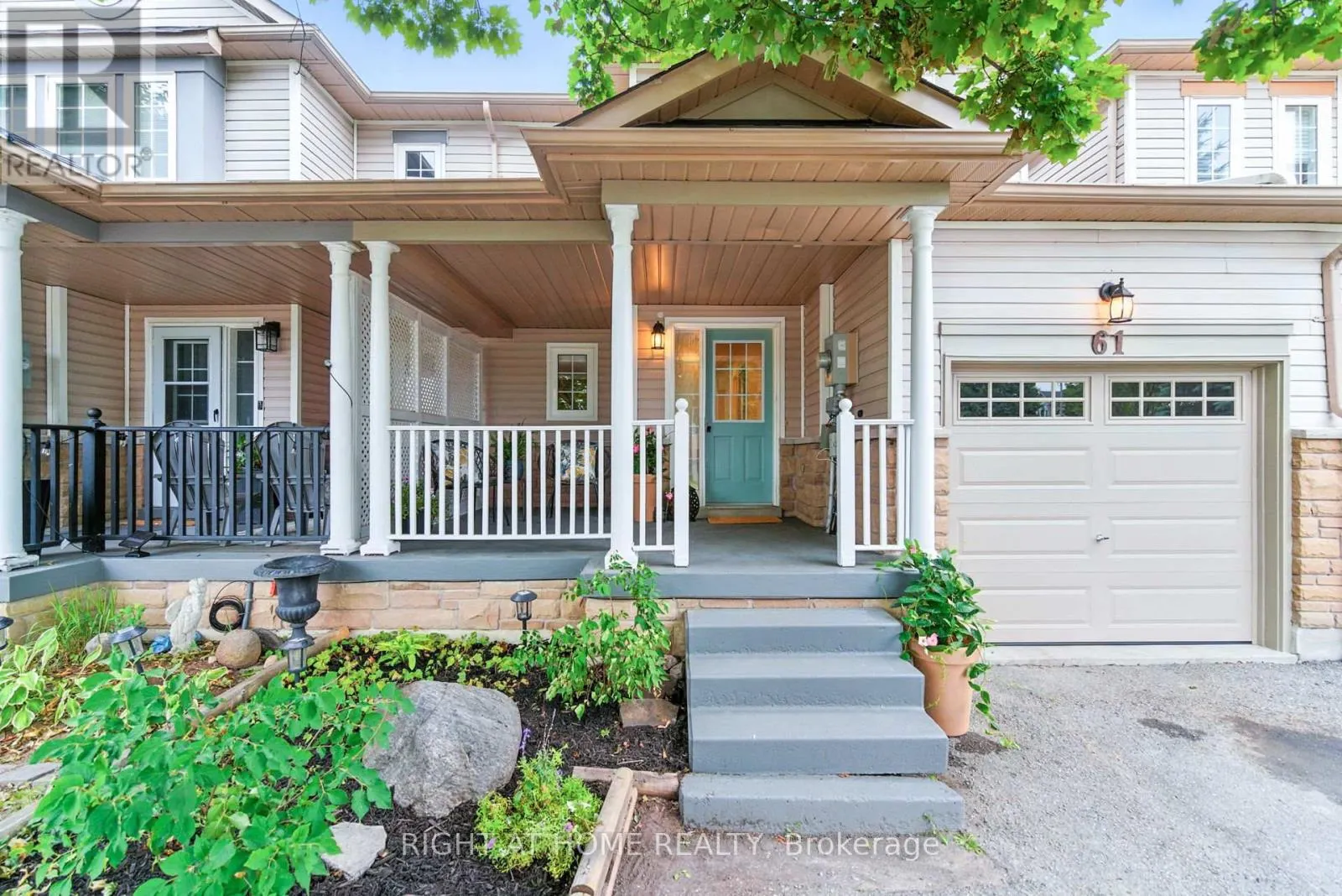 61 CORIANNE AVENUE