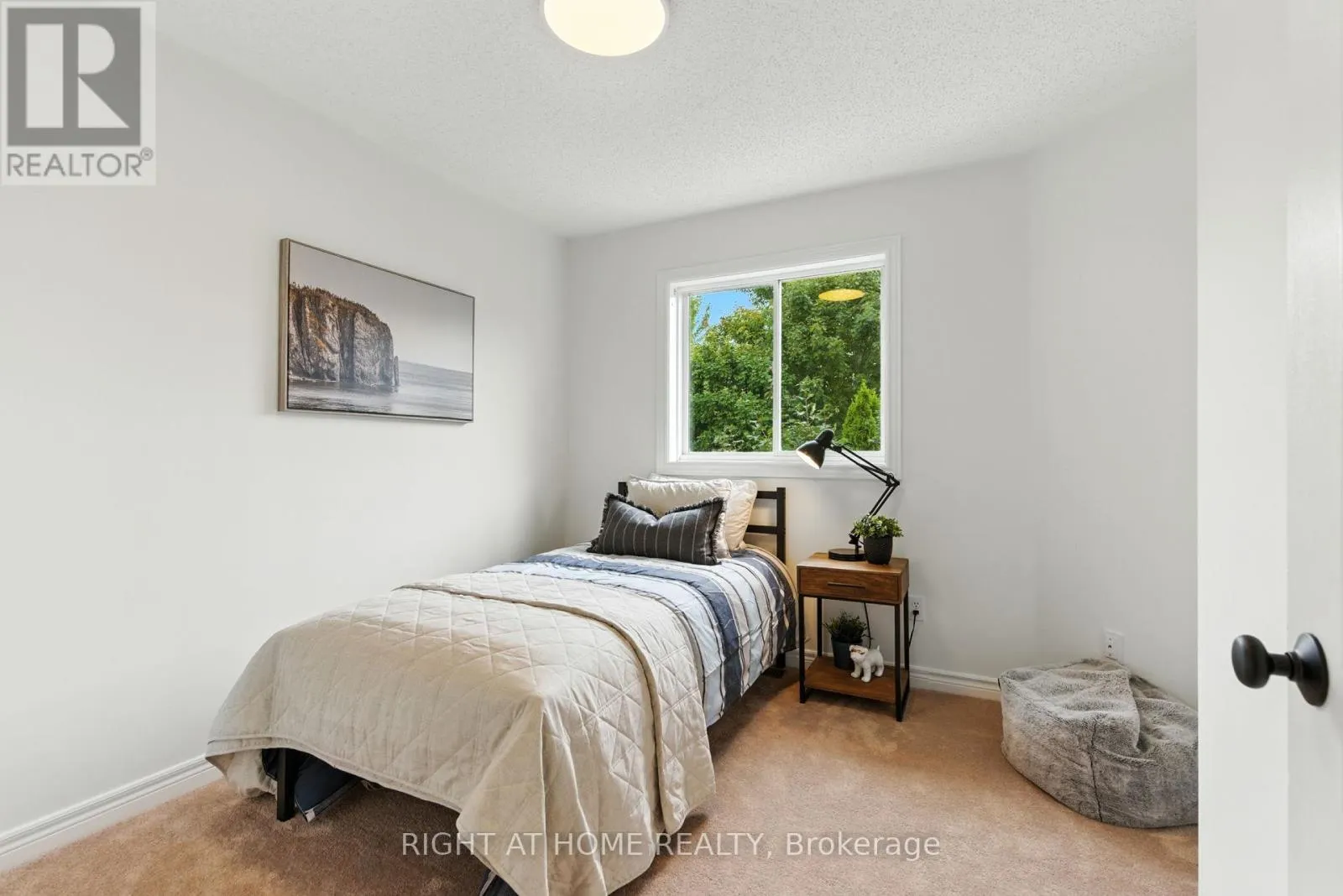 61 CORIANNE AVENUE