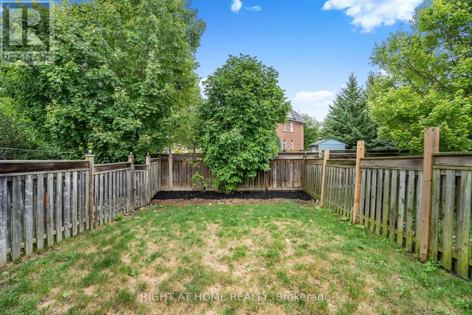 61 CORIANNE AVENUE