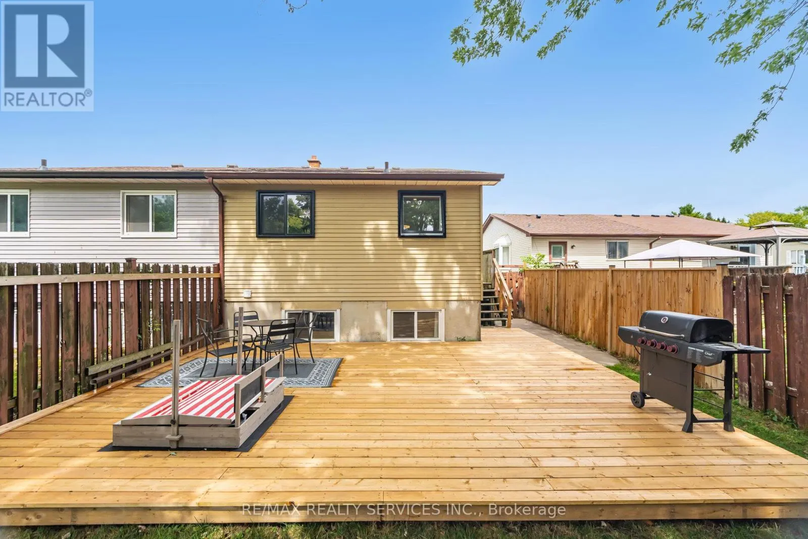641 DEAUVILLE COURT