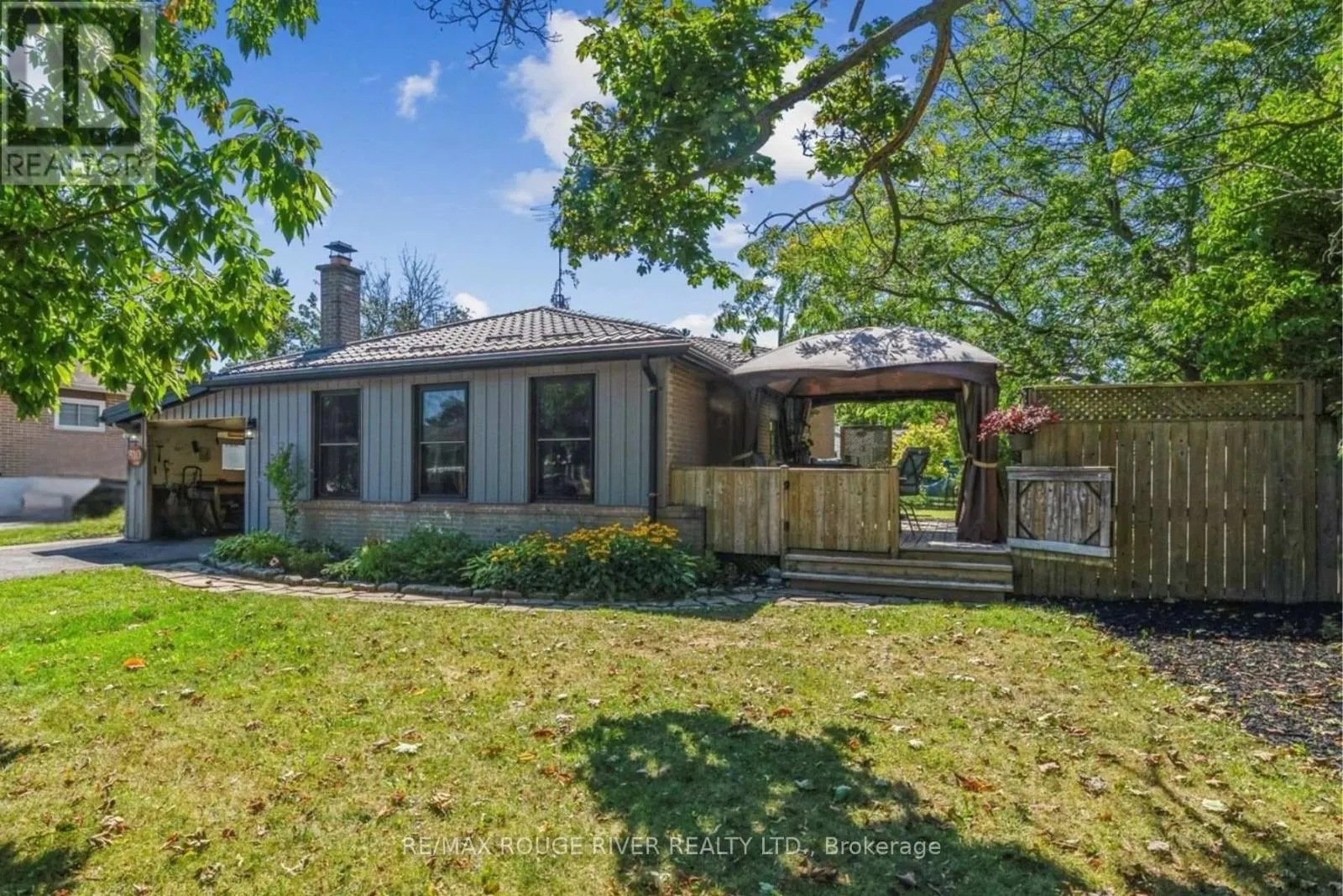 810 ZATOR AVENUE