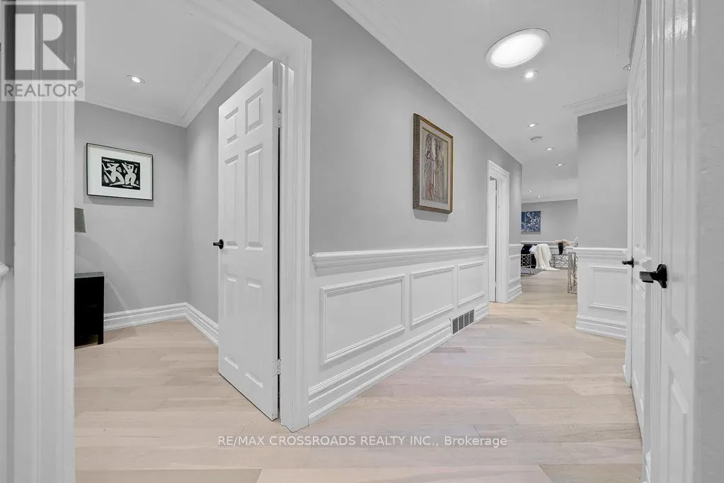 2 MACKINAC CRESCENT