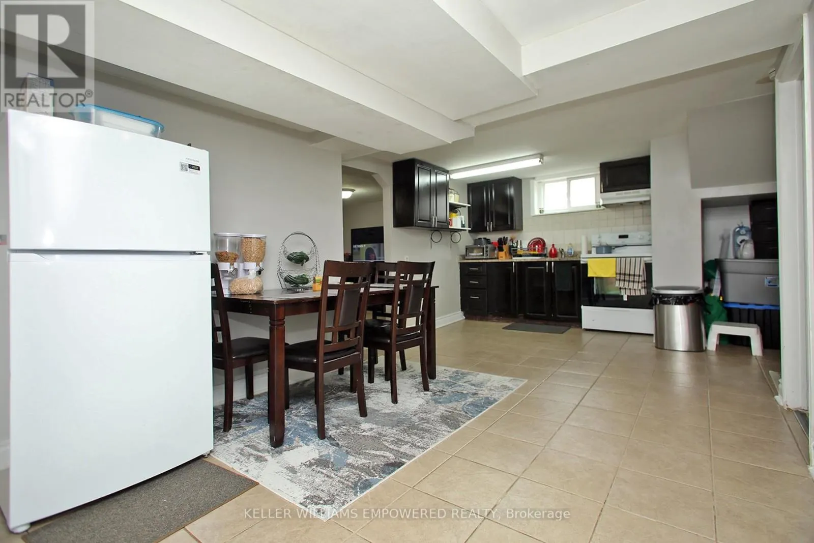 5 TULLOCH DRIVE