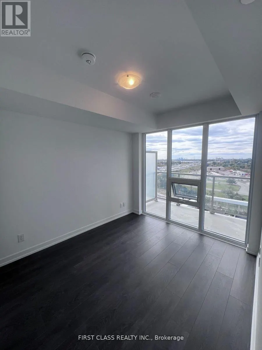 1501 - 2033 KENNEDY ROAD